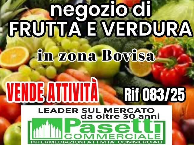 Locale Commerciale in vendita a Municipio 9, Milano