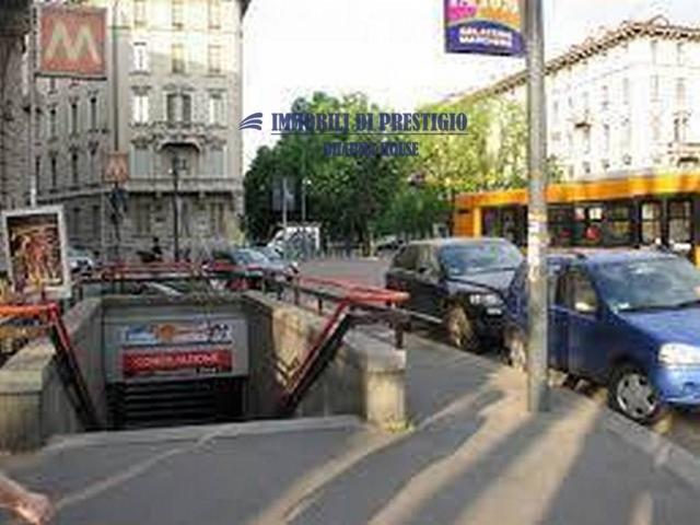 Locale Commerciale in vendita a Municipio 1, Milano