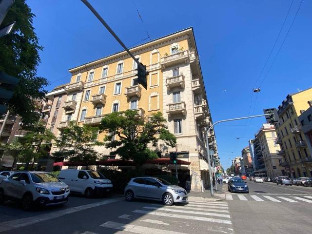 Locale Commerciale in vendita a Municipio 3, Milano