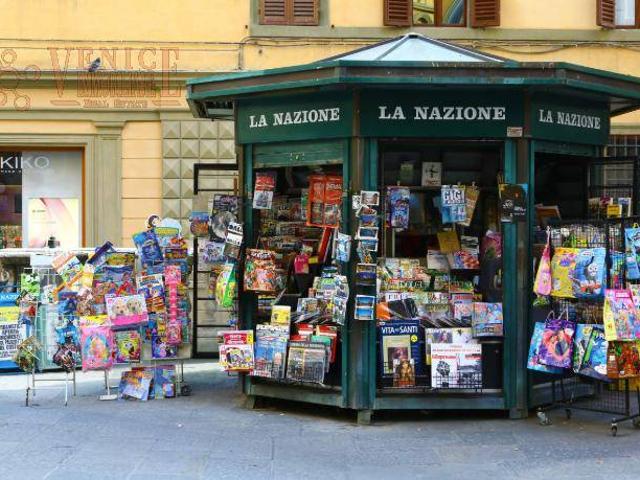 Locale Commerciale in vendita a Mirano, Veneto
