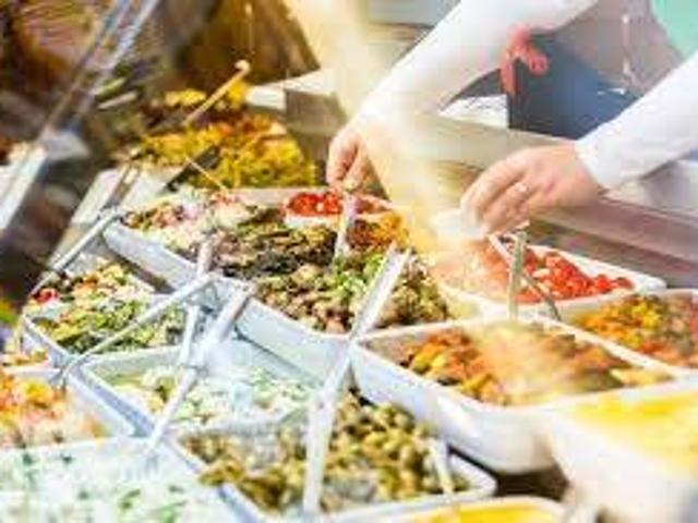 Locale Commerciale in vendita a Centro Storico, Modena