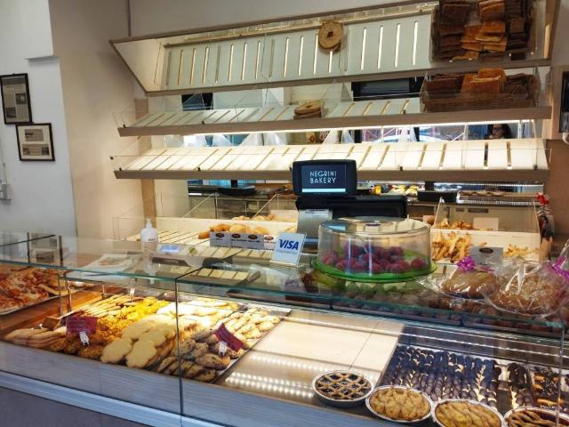 Locale Commerciale in vendita a Musicisti, Modena