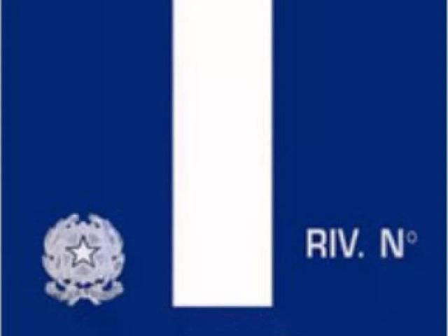 Locale Commerciale in vendita a Centro Storico, Modena