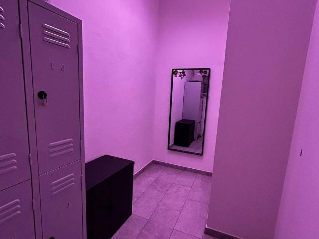 Locale Commerciale in vendita a Musicisti, Modena