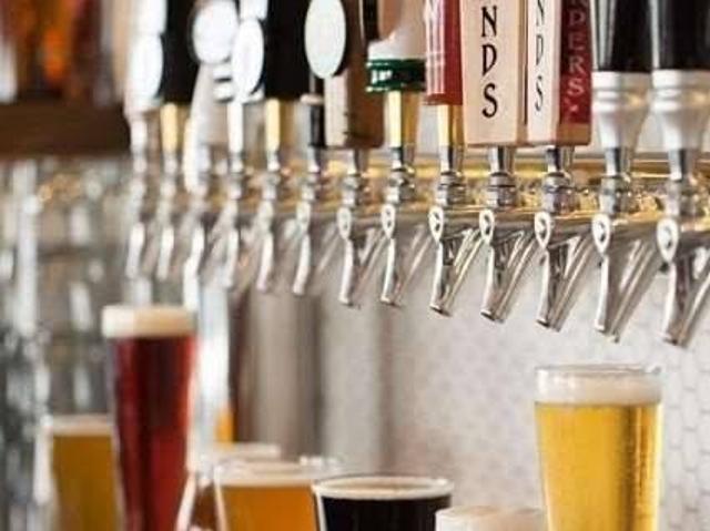 Locale Commerciale in vendita a Centro Storico, Modena