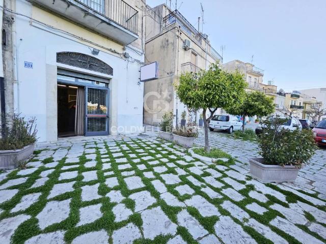 Locale Commerciale in vendita a Modica Alta, Marina Di Modica