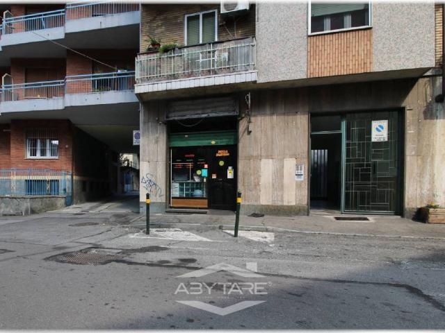 Locale Commerciale in vendita a Piemonte, Torino