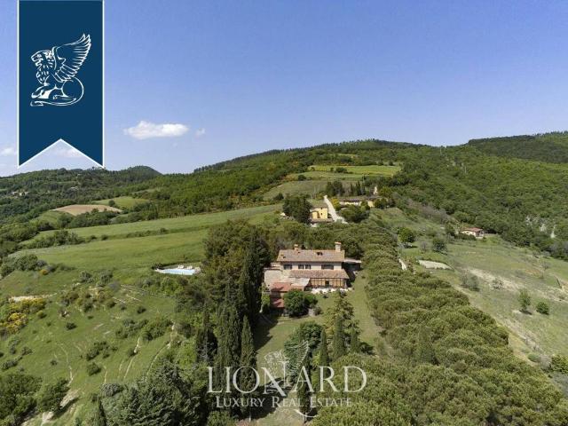 Locale Commerciale in vendita a Monte Santa Maria Tiberina, Umbria