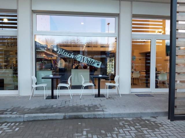 Locale Commerciale in vendita a Montichiari, Lombardia