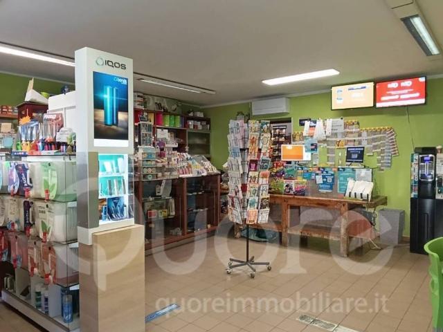 Locale Commerciale in vendita a Mortegliano, Friuli-Venezia Giulia