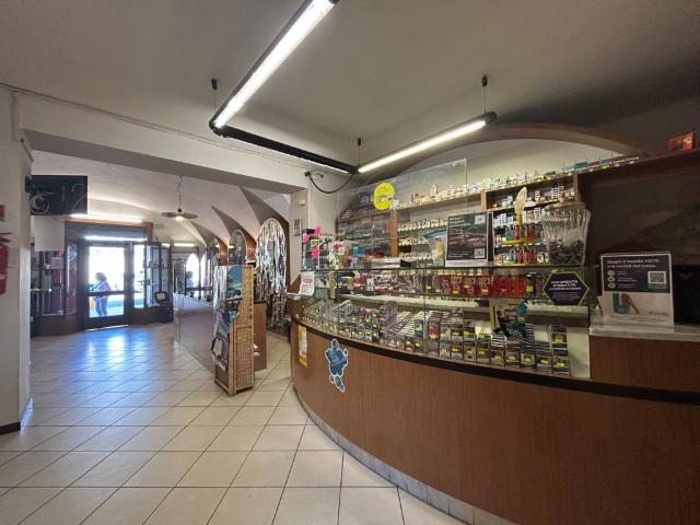 Locale Commerciale in vendita a Comunità montana della valle Trompia, Nave