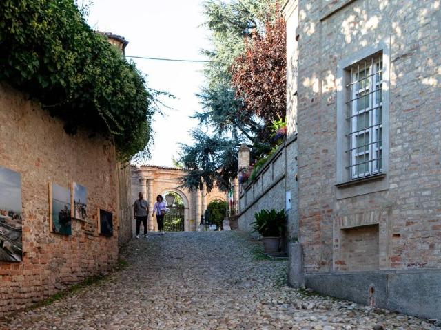 Locale Commerciale in vendita a Piemonte, Cuneo