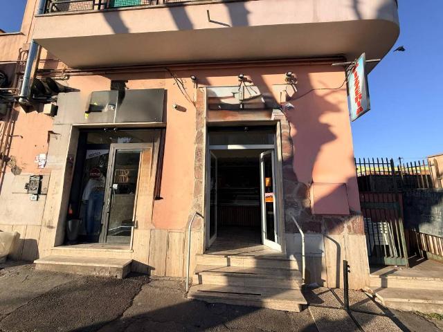 Locale Commerciale in vendita a Borgo Medievale, Roma Capitale