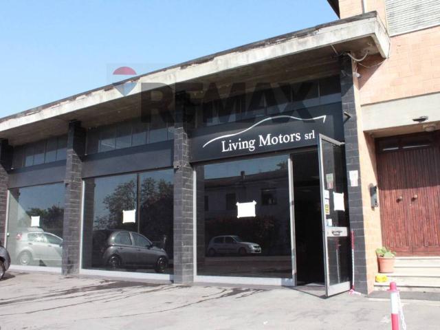 Locale Commerciale in vendita a Noceto, Reggio Emilia