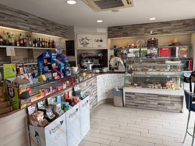 Locale Commerciale in vendita a Unione dei comuni del Sorbara, Nonantola