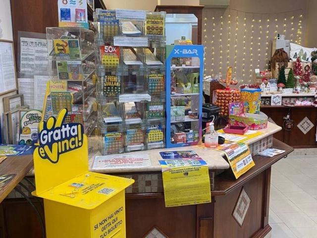 Locale Commerciale in vendita a Unione di comuni Valmarecchia, Novafeltria
