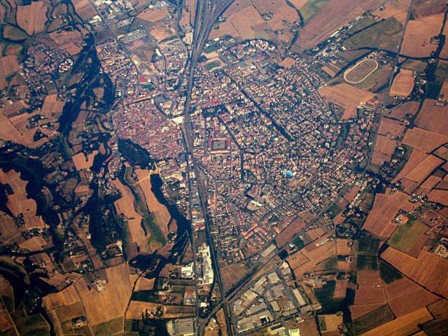 Locale Commerciale in vendita a Piemonte, Alessandria