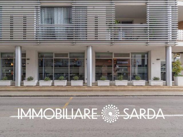 Locale Commerciale in vendita a San Pantaleo, Sardigna/Sardegna