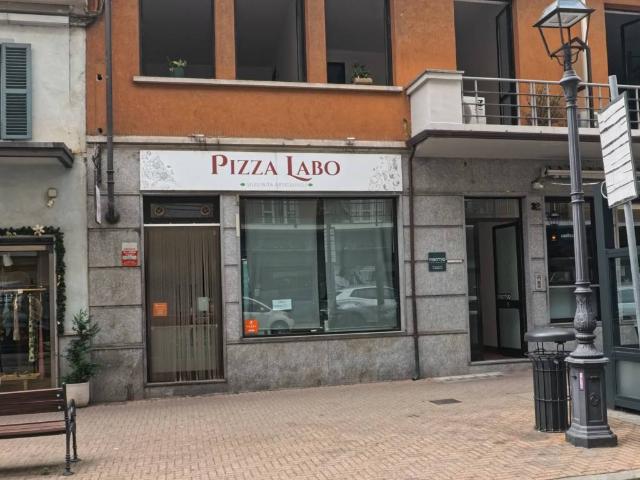 Locale Commerciale in vendita a Piemonte, Torino