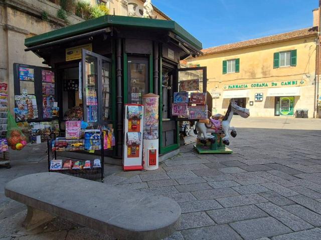 Locale Commerciale in vendita a Orbetello, Toscana