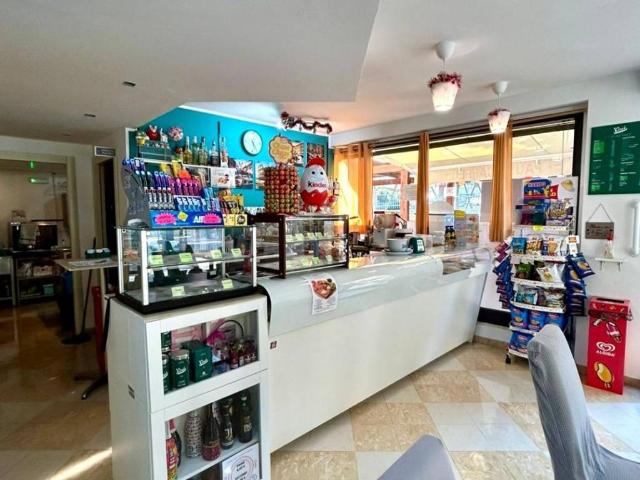 Locale Commerciale in vendita a Fonte Grande, Ortona
