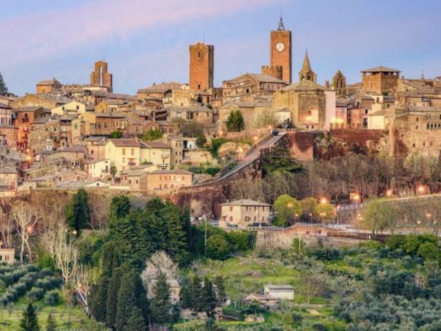 Locale Commerciale in vendita a Orvieto, Umbria