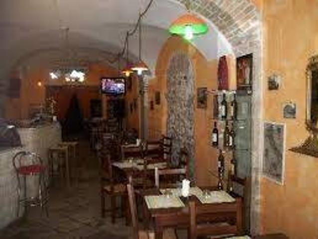 Locale Commerciale in vendita a Camin, Padova