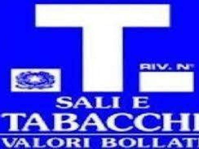 Locale Commerciale in vendita a Padova