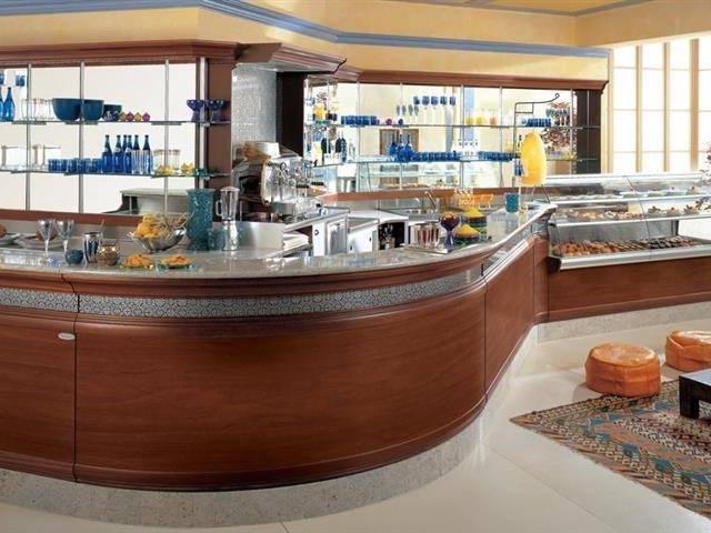 Locale Commerciale in vendita a Camin, Padova