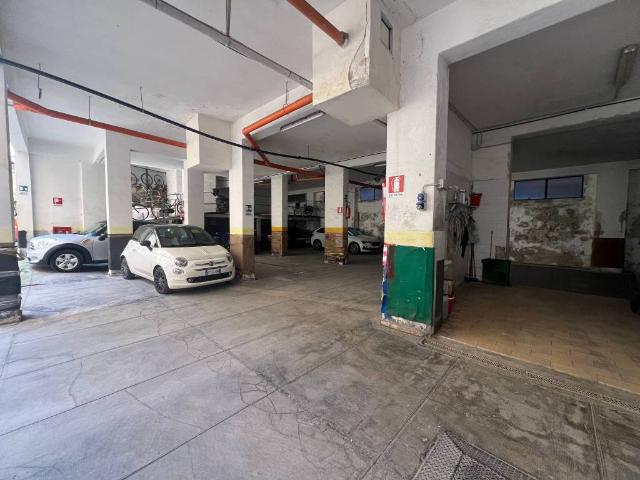 Locale Commerciale in vendita a V Circoscrizione, Palermo