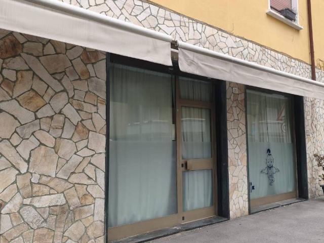 Locale Commerciale in vendita a San Lorenzo, Parabiago