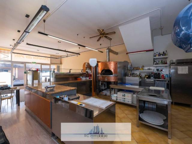 Locale Commerciale in vendita a Cittadella, Peia