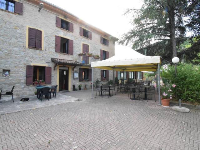 Locale Commerciale in vendita a Iggio, Reggio Emilia