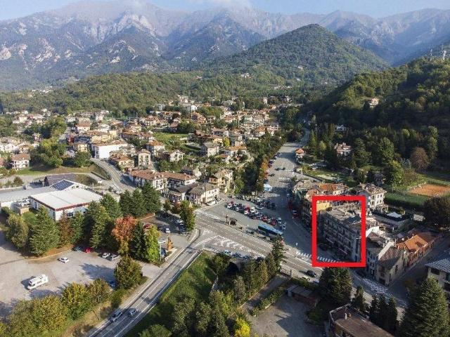 Locale Commerciale in vendita a Ciarena, Piemonte