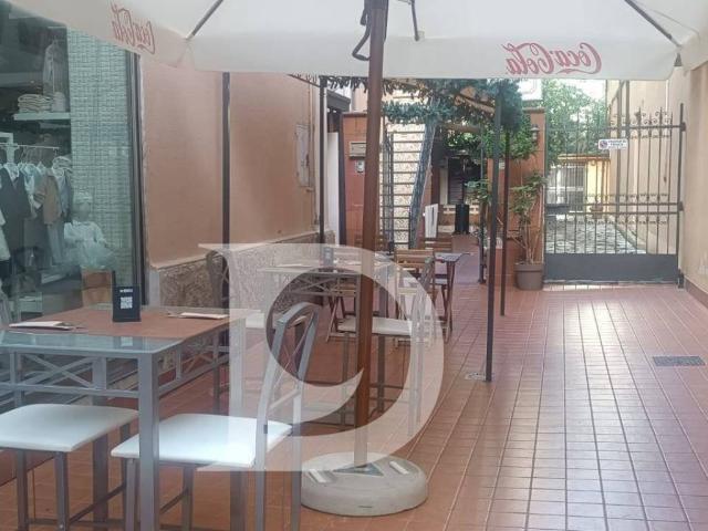 Locale Commerciale in vendita a Pescara, Abruzzo