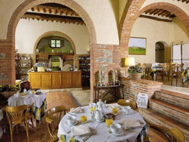 Locale Commerciale in vendita a Montale, Piacenza