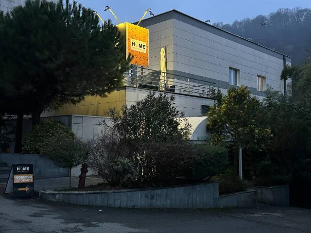 Locale Commerciale in vendita a Valle Miglioretti, Piemonte