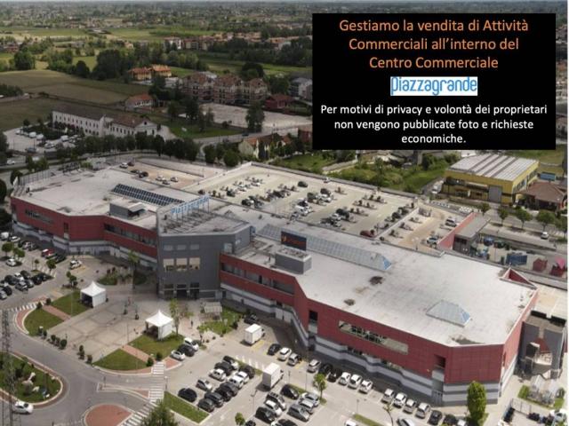 Locale Commerciale in vendita a Quartiere Sant'Anna, Piove Di Sacco