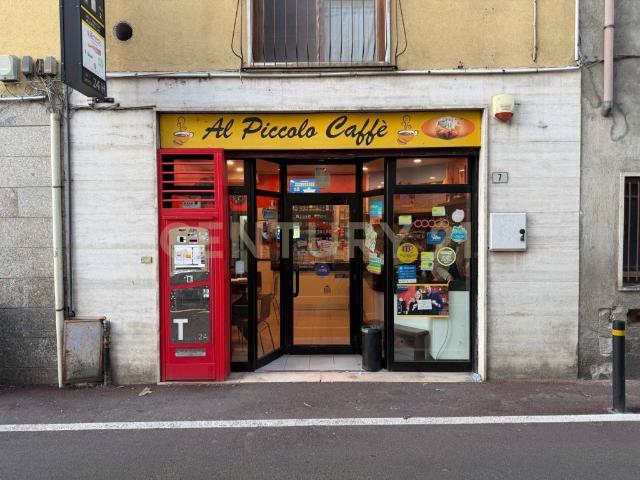 Locale Commerciale in vendita a Pogliano Milanese, Lombardia