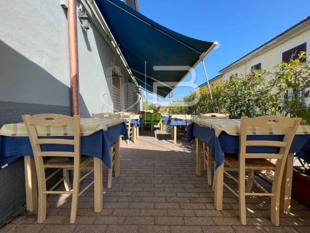 Locale Commerciale in vendita a Albinatico, Ponte Buggianese