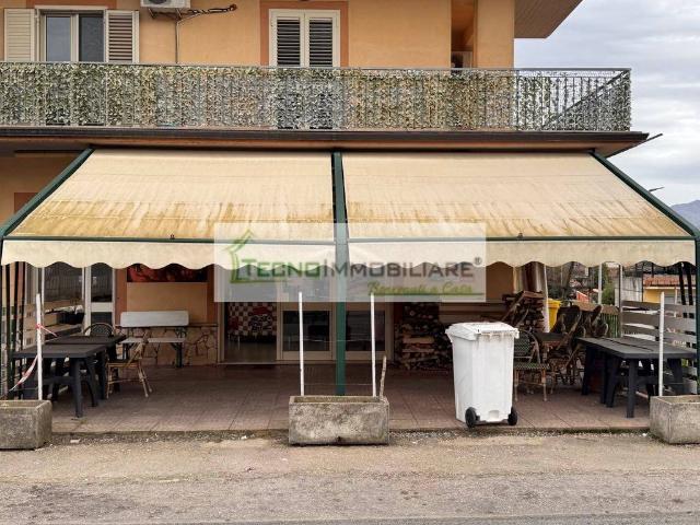 Locale Commerciale in vendita a Pontecorvo, Lazio