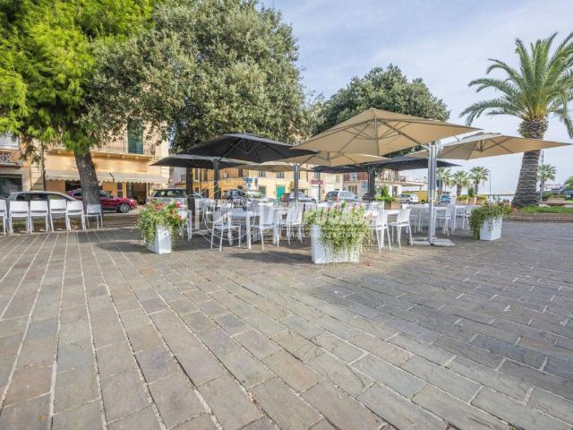 Locale Commerciale in vendita a Porto Recanati, Macerata