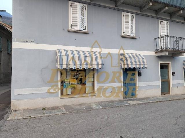 Locale Commerciale in vendita a Piemonte, Verbano-cusio-ossola