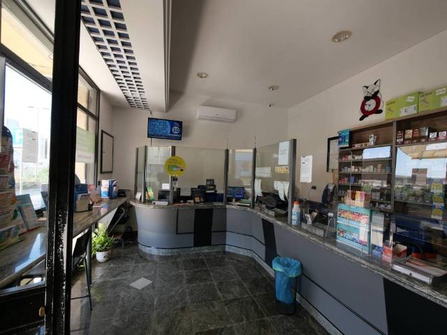 Locale Commerciale in vendita a Ragusa, Sicilia