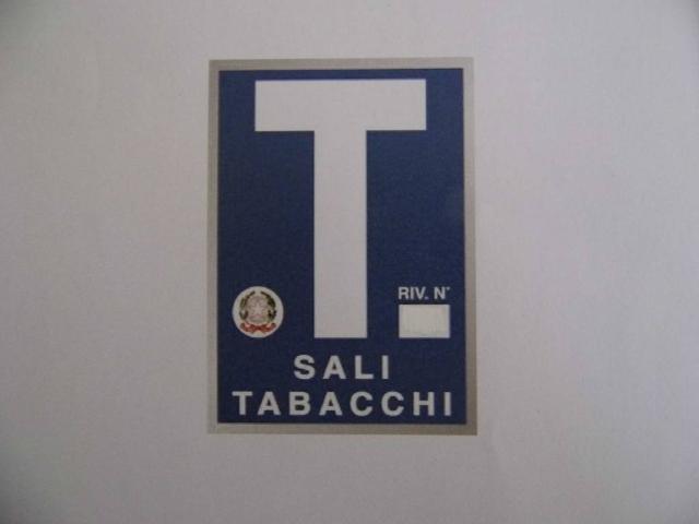 Locale Commerciale in vendita a Borgo San Rocco, Ravenna