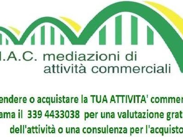 Locale Commerciale in vendita a Ravenna, Reggio Emilia