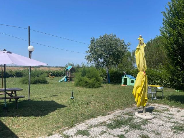 Locale Commerciale in vendita a Osteria, Ravenna