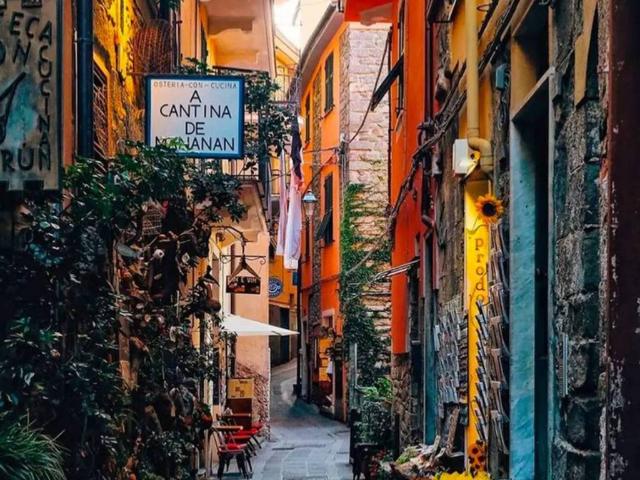 Locale Commerciale in vendita a Riomaggiore, Liguria