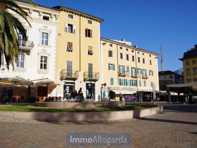 Locale Commerciale in vendita a Comunità Alto Garda e Ledro, Riva