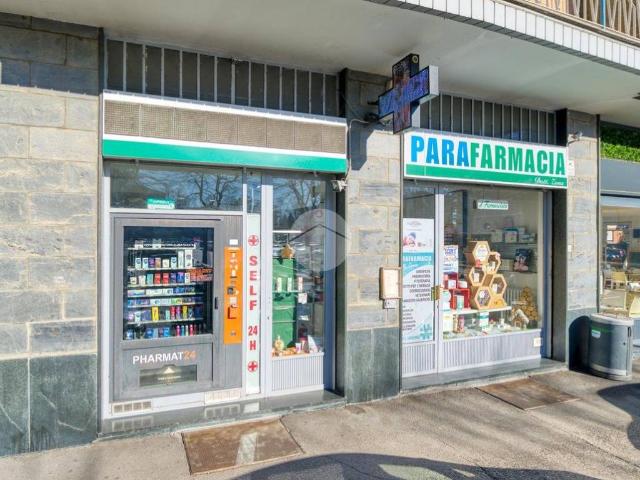 Locale Commerciale in vendita a Piemonte, Torino